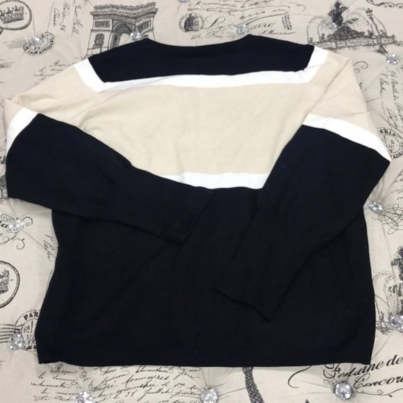 Devotion by Cyrus Women's Sweater - Picture 6 of 7